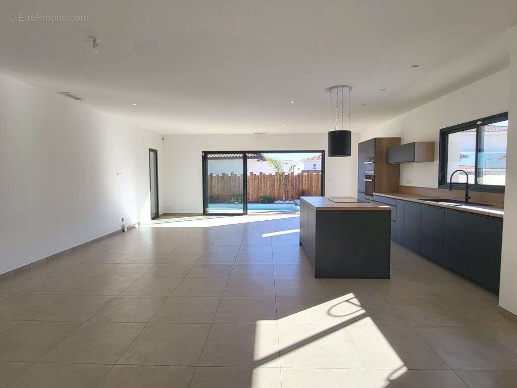 Maison à PORTIRAGNES