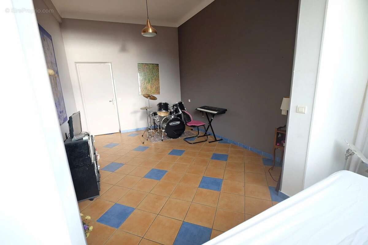 Appartement à ROQUEBRUNE-CAP-MARTIN