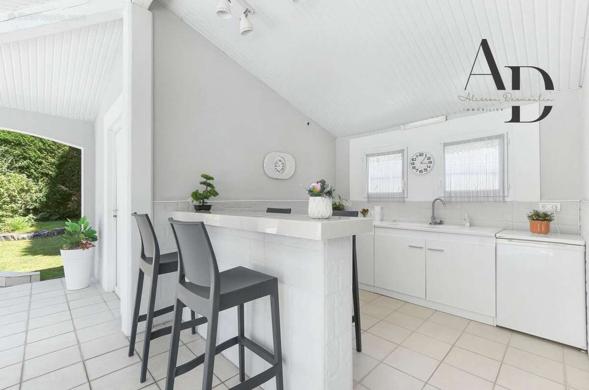 Maison à CASTELGINEST