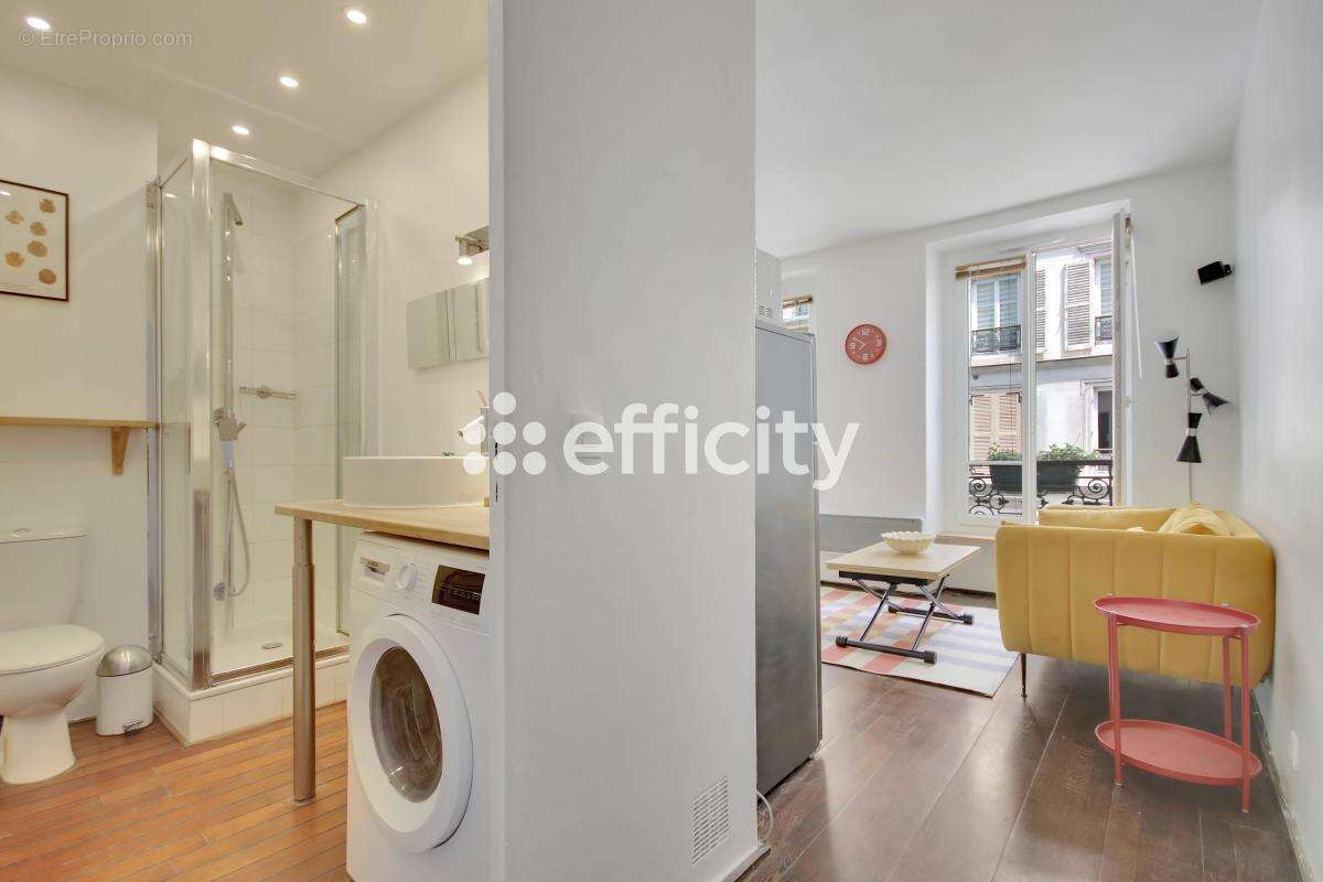 Appartement à PARIS-9E