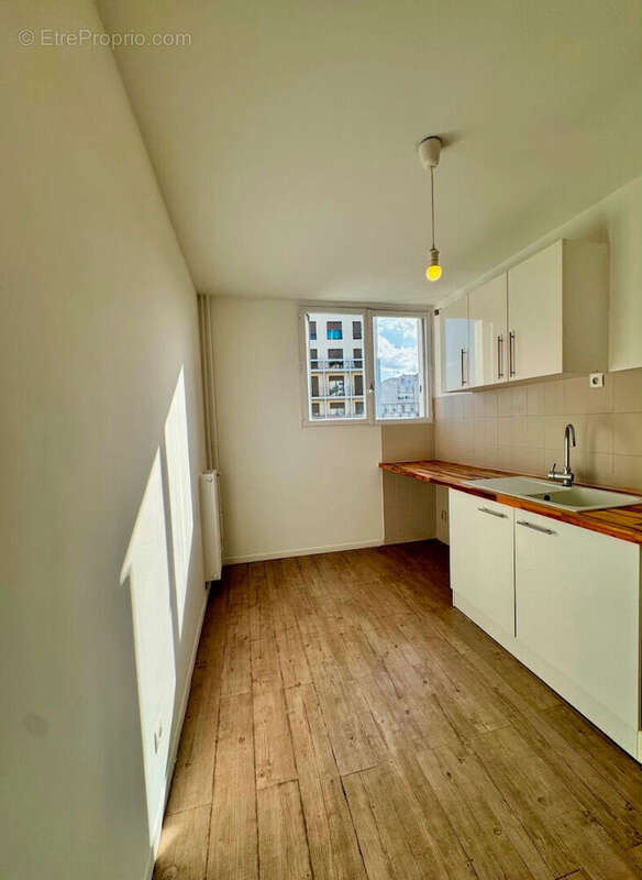 Appartement à IVRY-SUR-SEINE