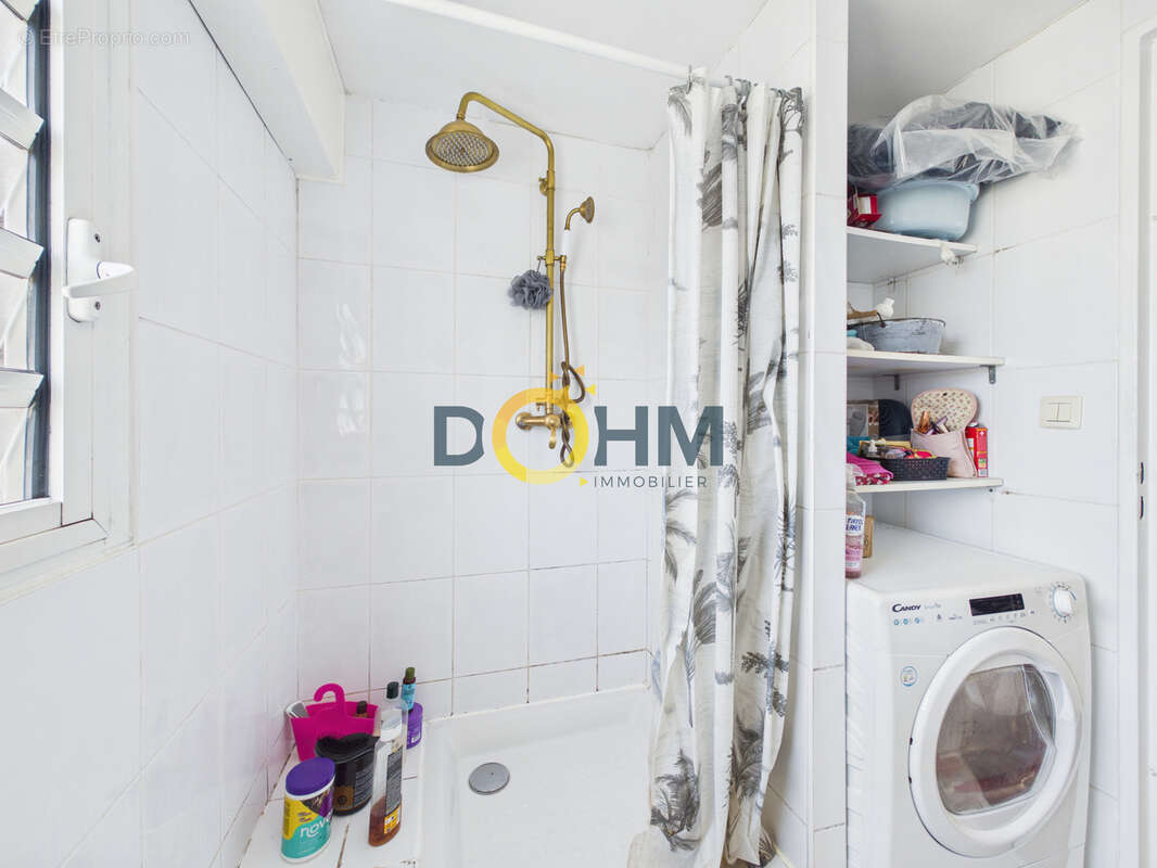 Appartement à LES AVIRONS