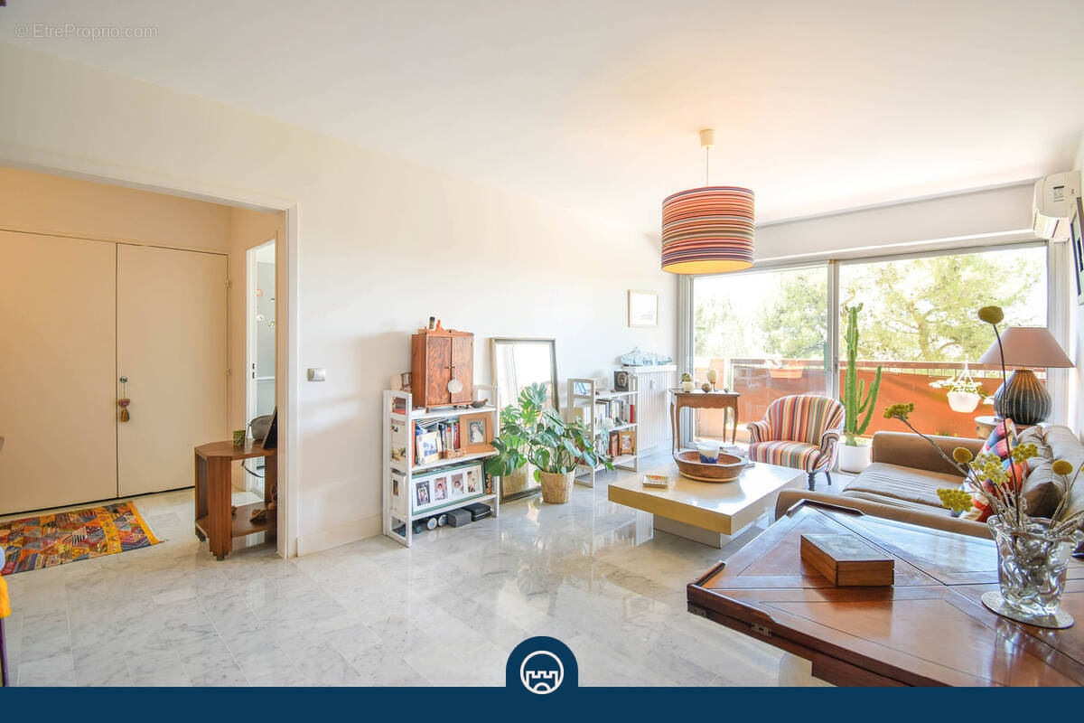 Appartement à CAGNES-SUR-MER