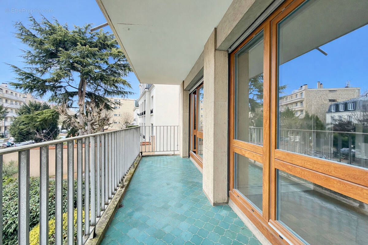 Appartement à FONTENAY-SOUS-BOIS