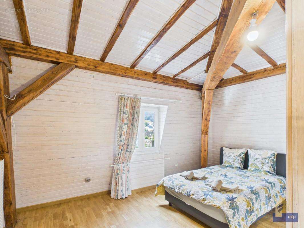 Maison à SOULTZ-HAUT-RHIN