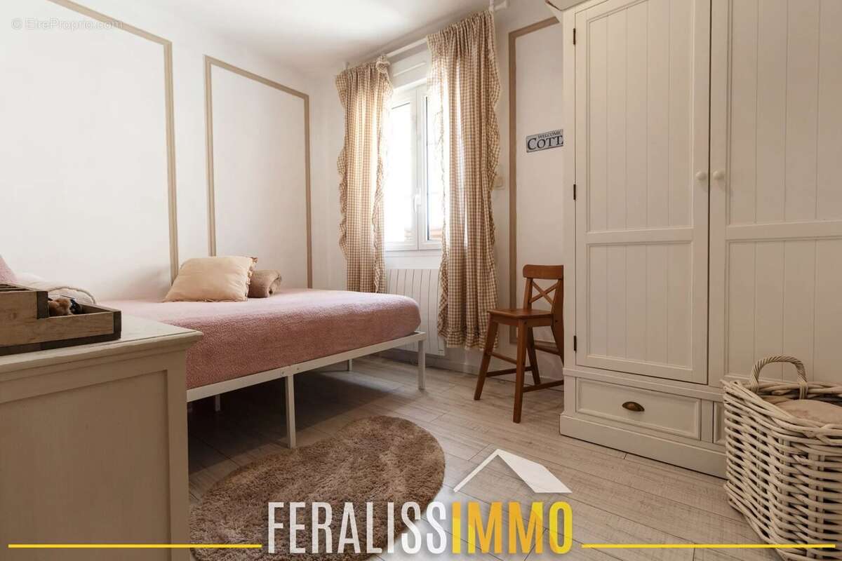 Maison à NEUVILLE-SUR-OISE