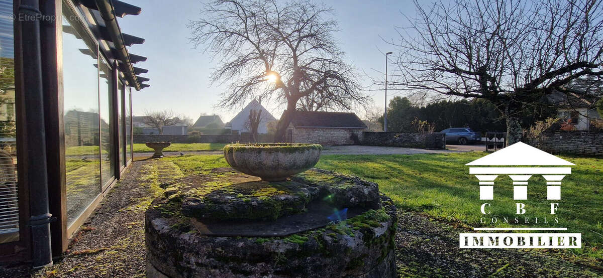 Maison à SAINT-MARCEL