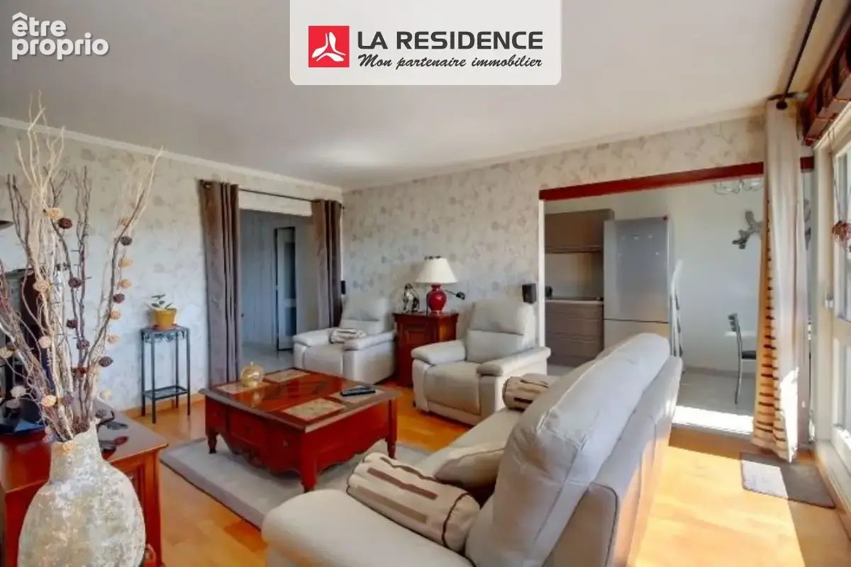Appartement à LES MUREAUX
