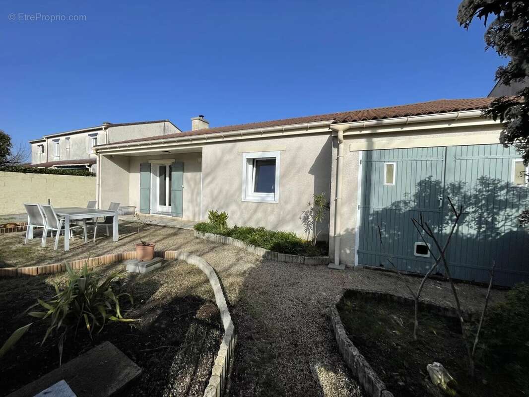 Maison à SAINT-SEBASTIEN-SUR-LOIRE