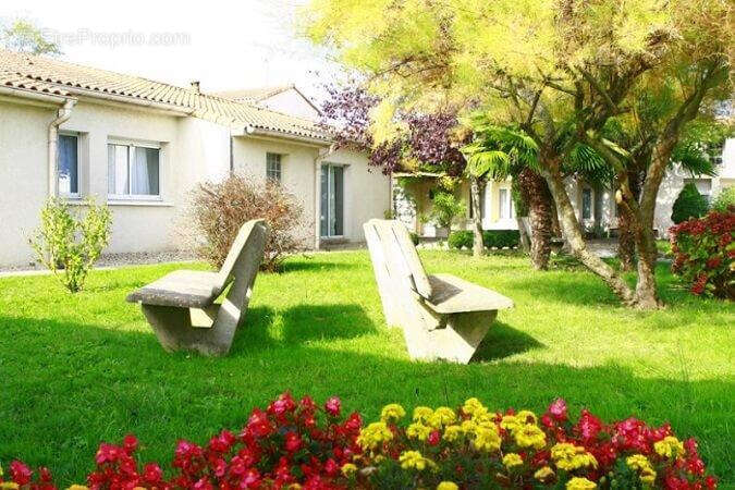 Appartement à EPARGNES