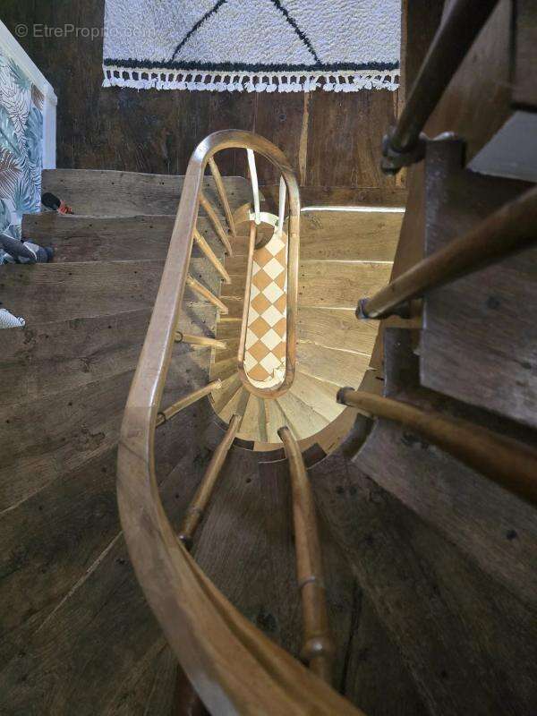 Maison à VILLETOUREIX