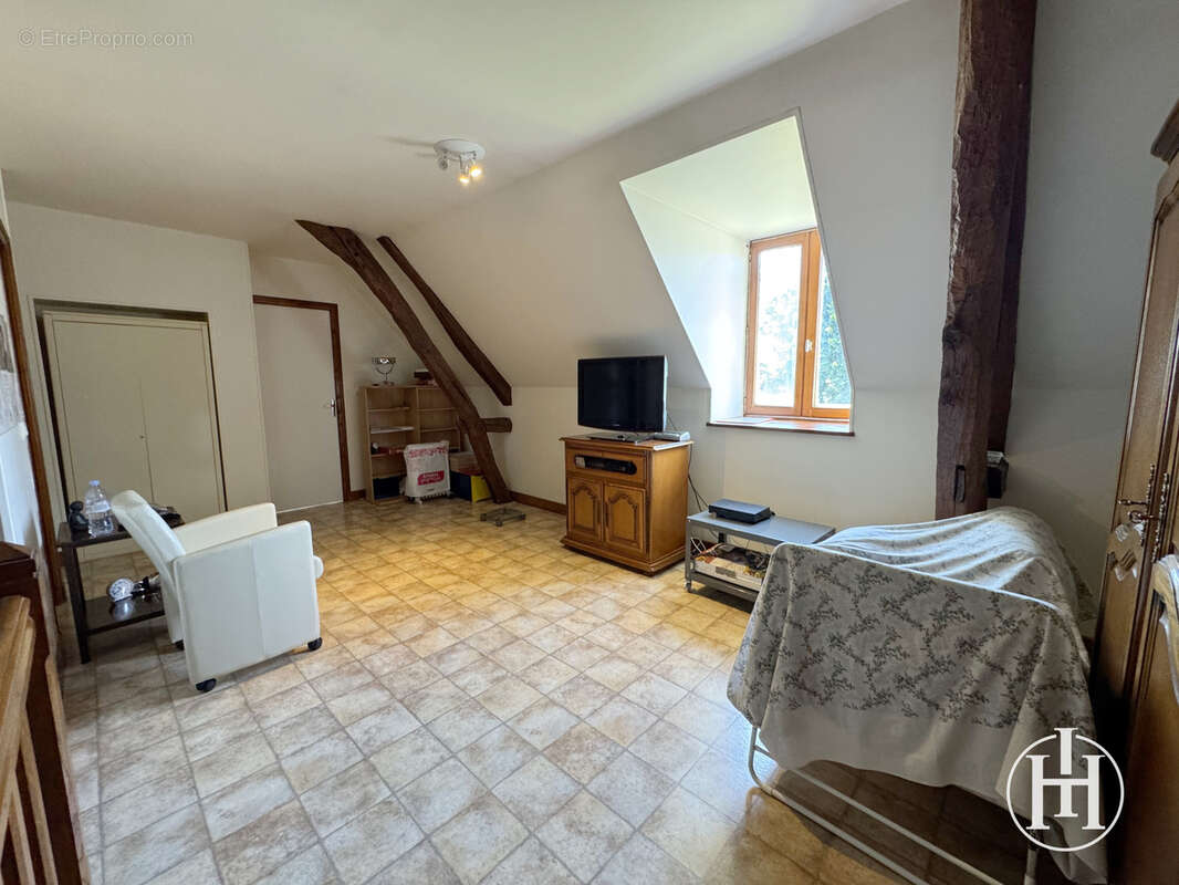 Maison à CHARENTON-DU-CHER