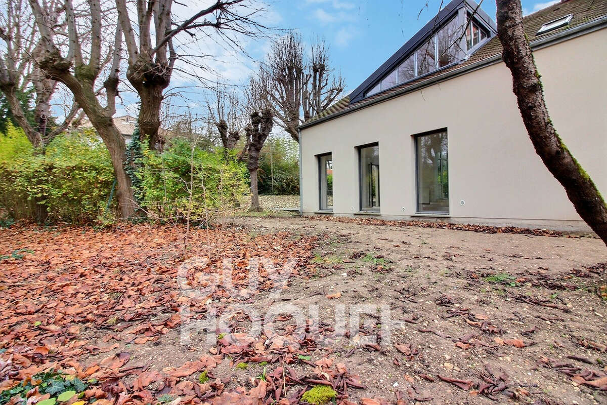 Maison à RUEIL-MALMAISON