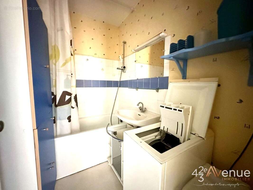 Appartement à SAINT-ETIENNE