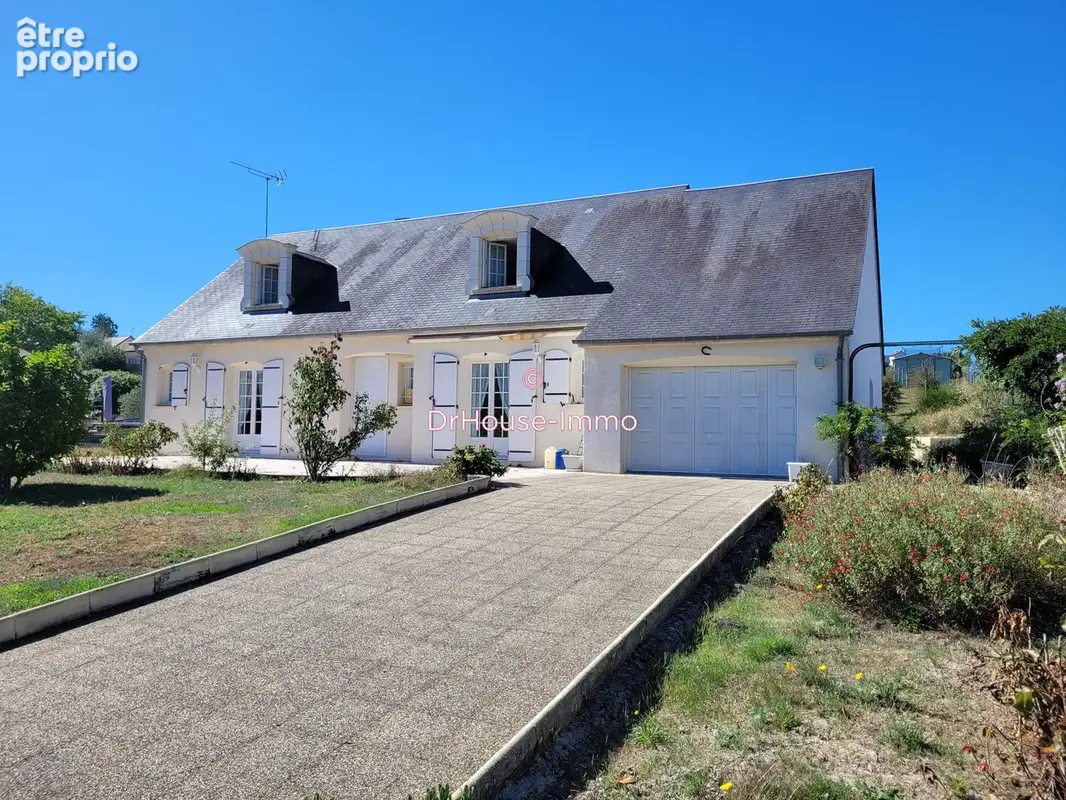 Photo Maison à Pont-De-Ruan au prix de 292 000€