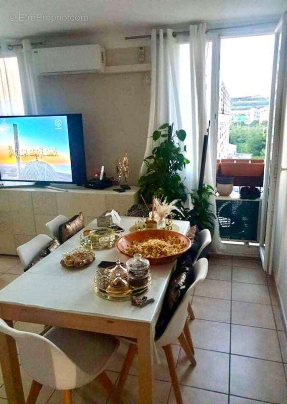 Appartement à MARSEILLE-15E