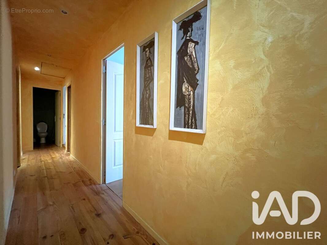 Maison 160 m² à Agel  - photo 8