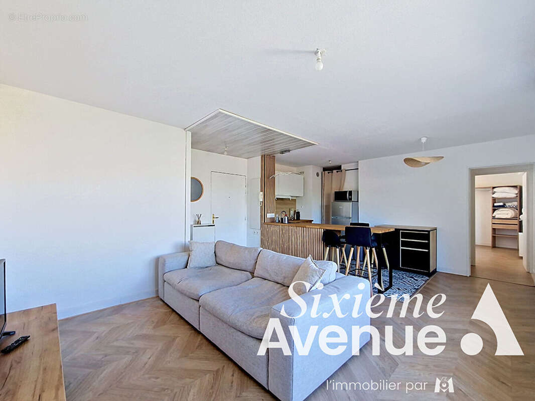 Appartement à BOURGOIN-JALLIEU