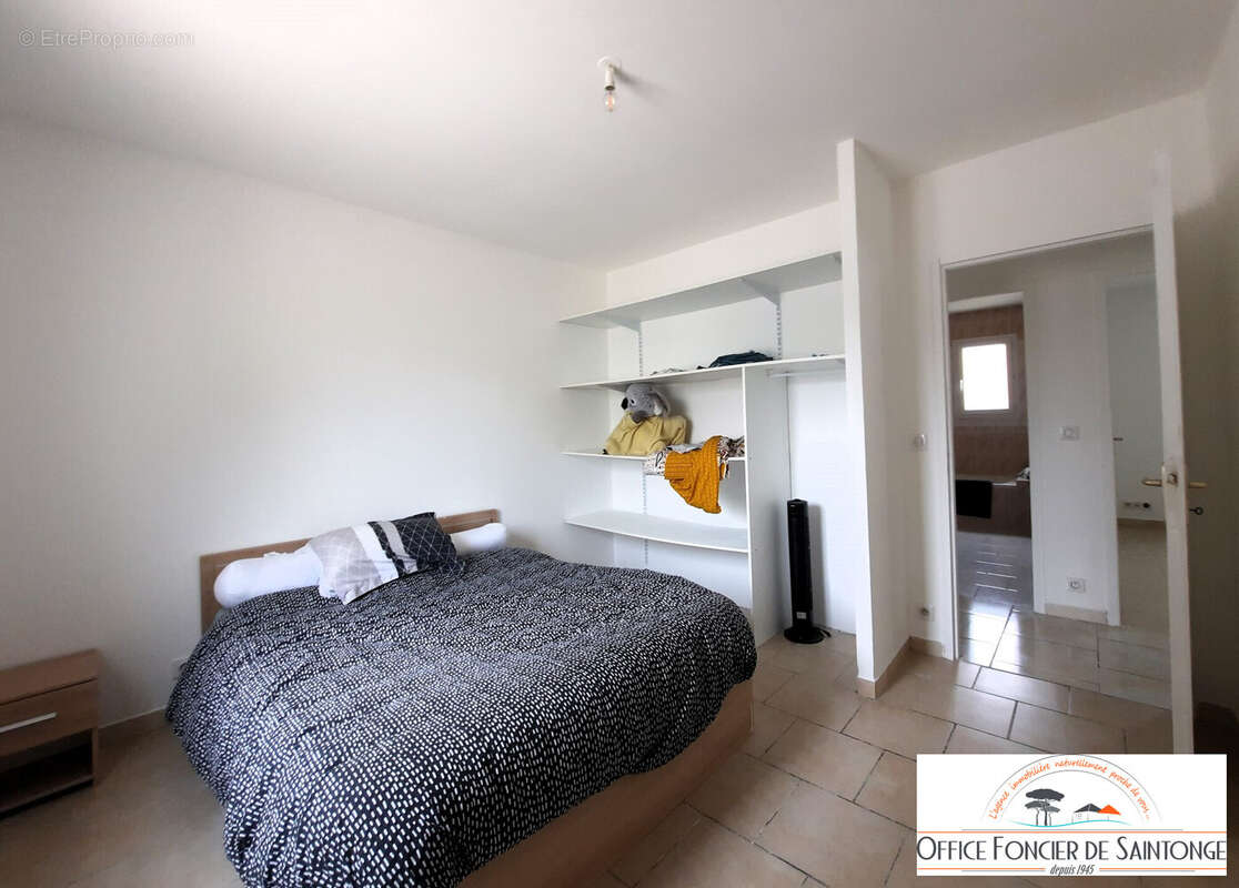 Maison à SAINTE-GEMME