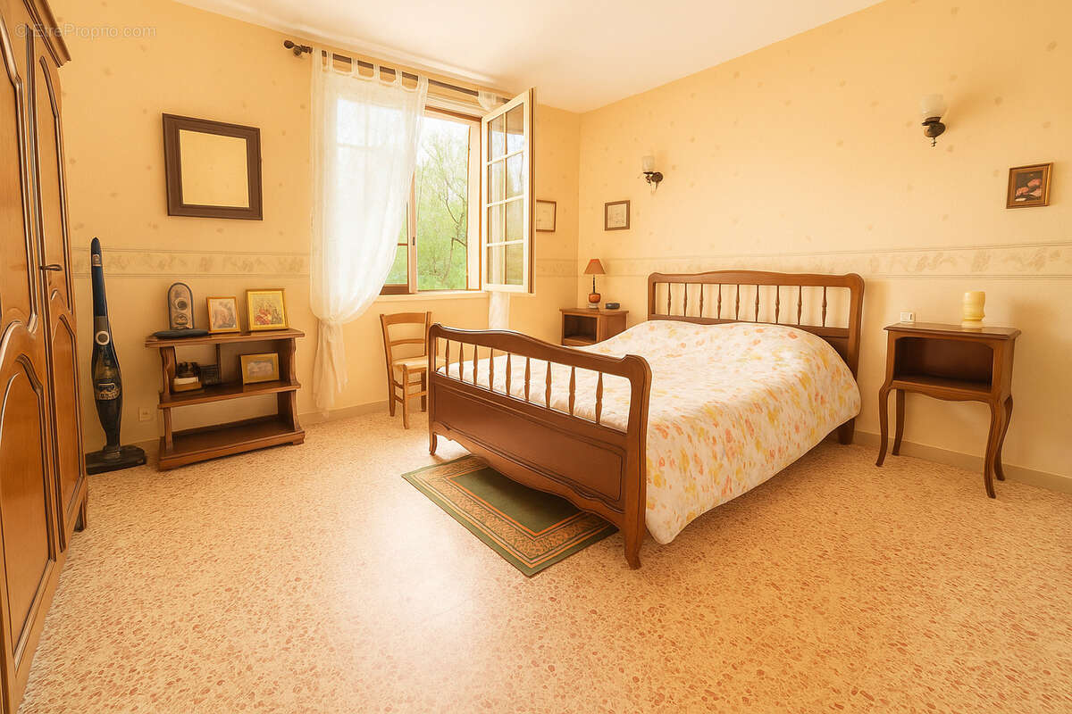 Maison à BOUILLARGUES