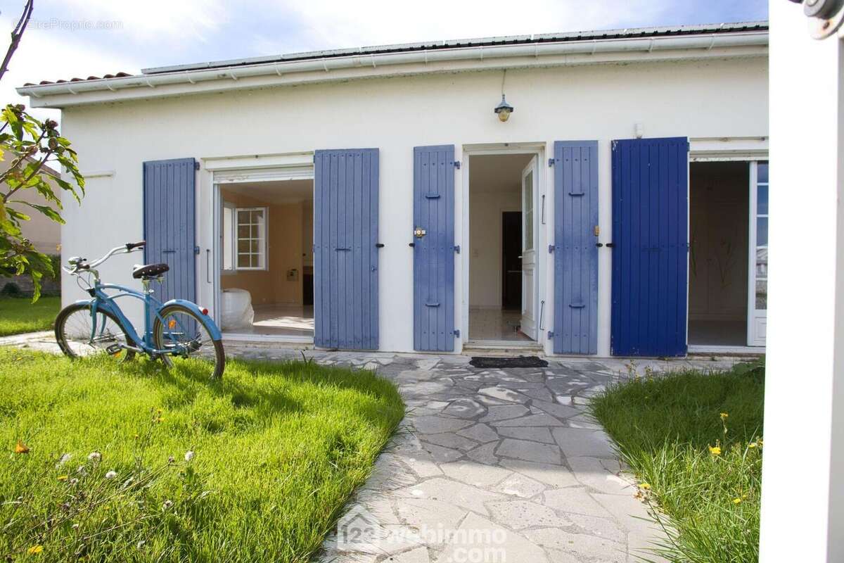 Maison à NIEUL-SUR-MER