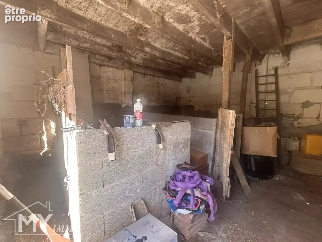 Élégante maison bourgeoise en pierre avec deux granges - photo 26