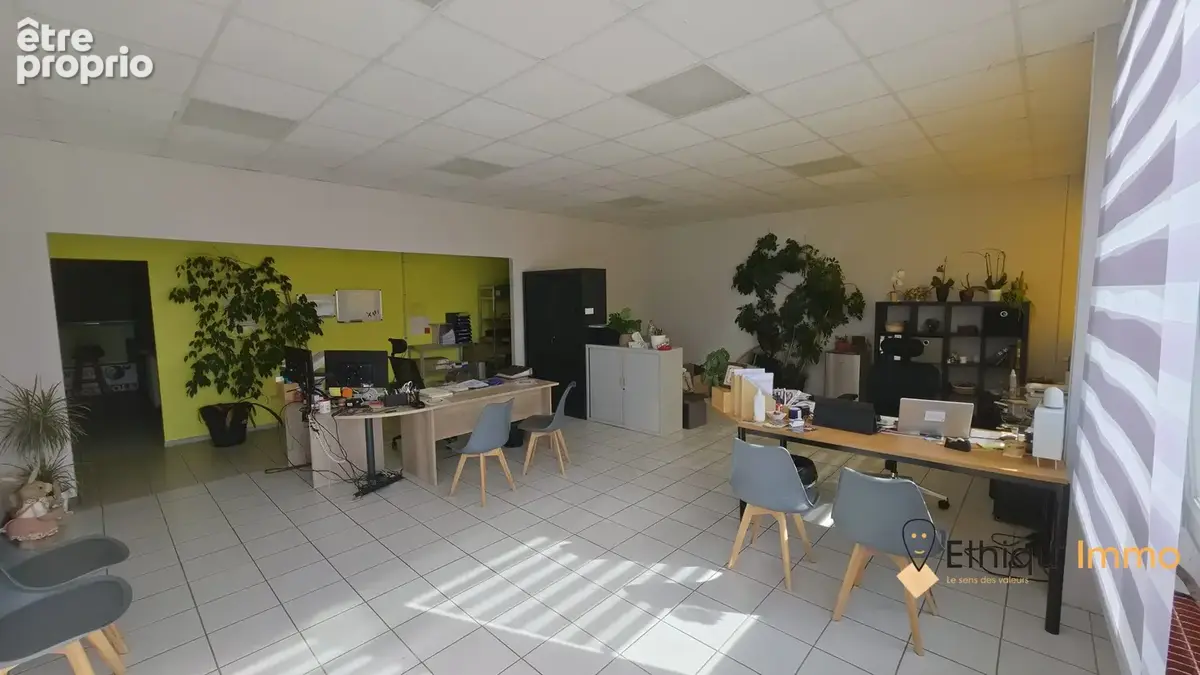 Commerce 929 m² à vendre à Chaumont (52000) - photo 6