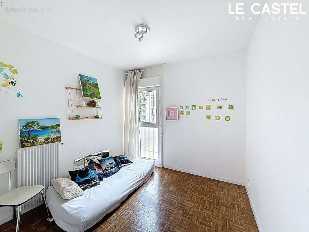 Appartement à MARSEILLE-9E