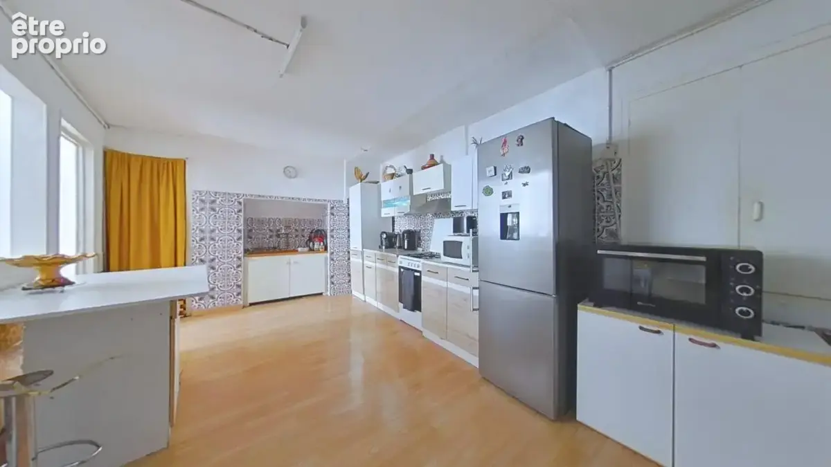 Maison de village à Ouveillan 8 pièces - 240 m² avec extèrieur - photo 2