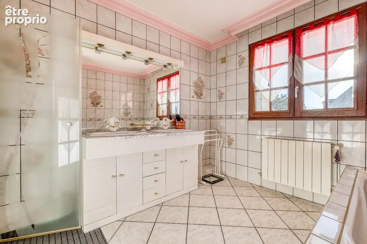 Christophe Michaudelle – CAPIFRANCE vous propose à Meaux : vivable de plain pied - DPE en D - 5 pièces - 155 m² - 3 chambres (4è - photo 20
