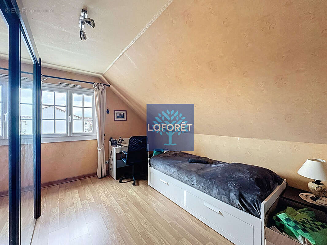 Maison à LE PLESSIS-PATE