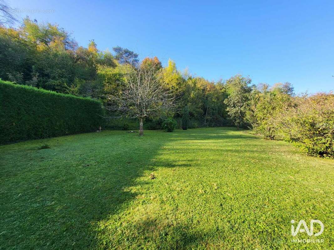 Photo 2 - Maison à SERMAISES