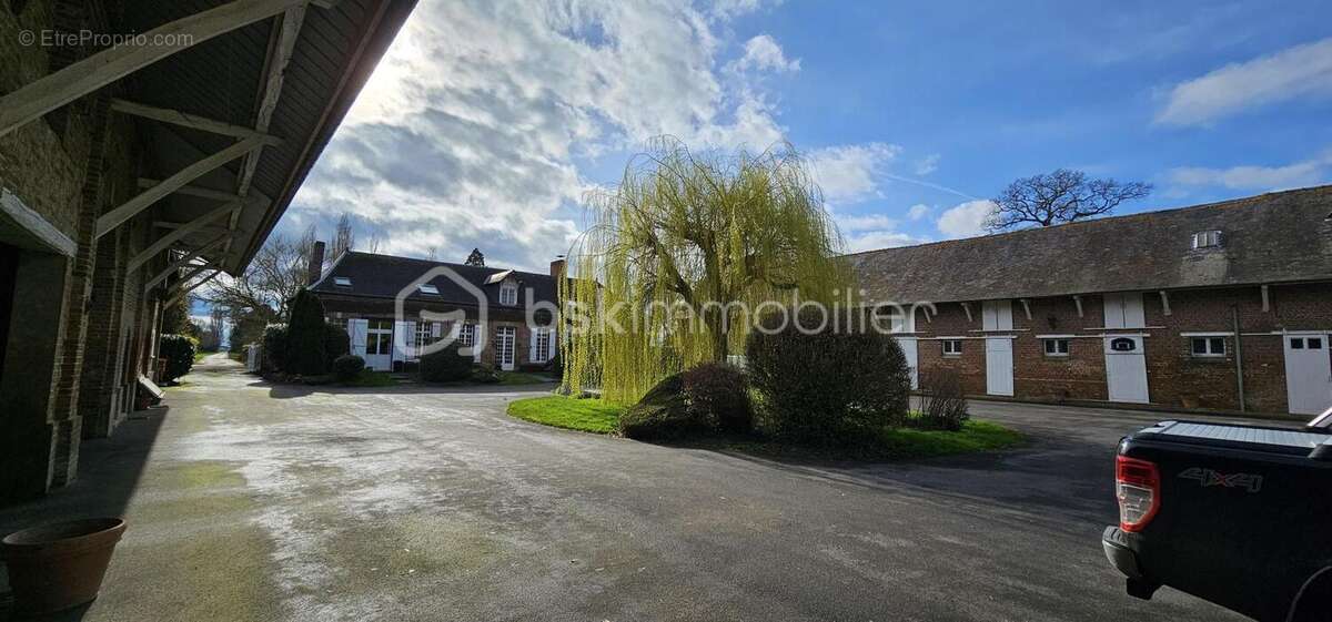 Appartement à SAINS-EN-AMIENOIS