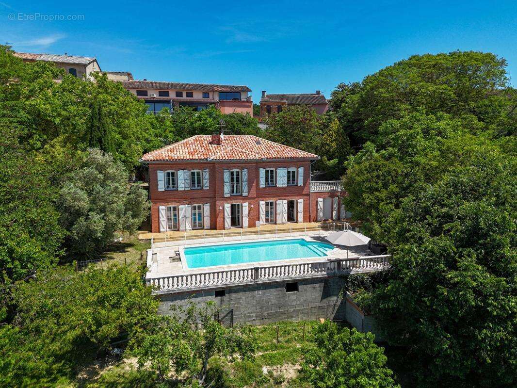Maison à CASTELNAU-D'ESTRETEFONDS