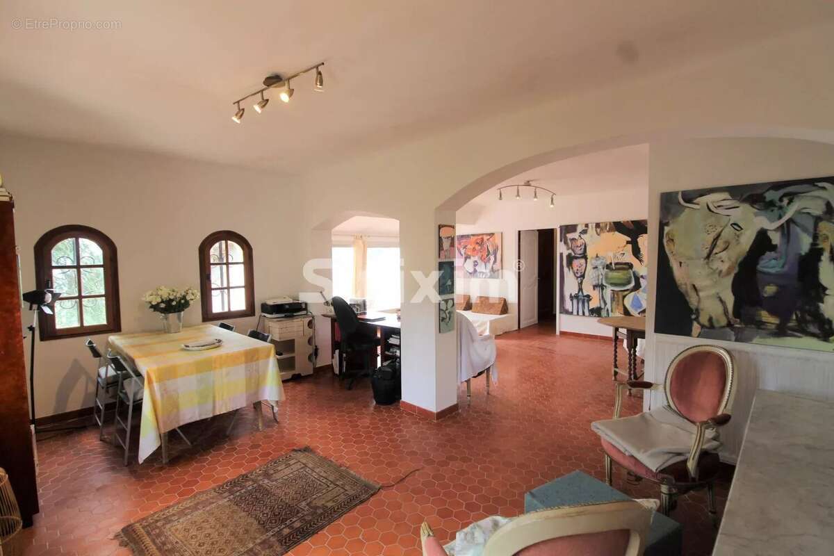 Belle bastide provençale avec panorama - photo 12