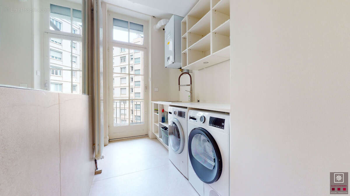 Appartement à LYON-6E