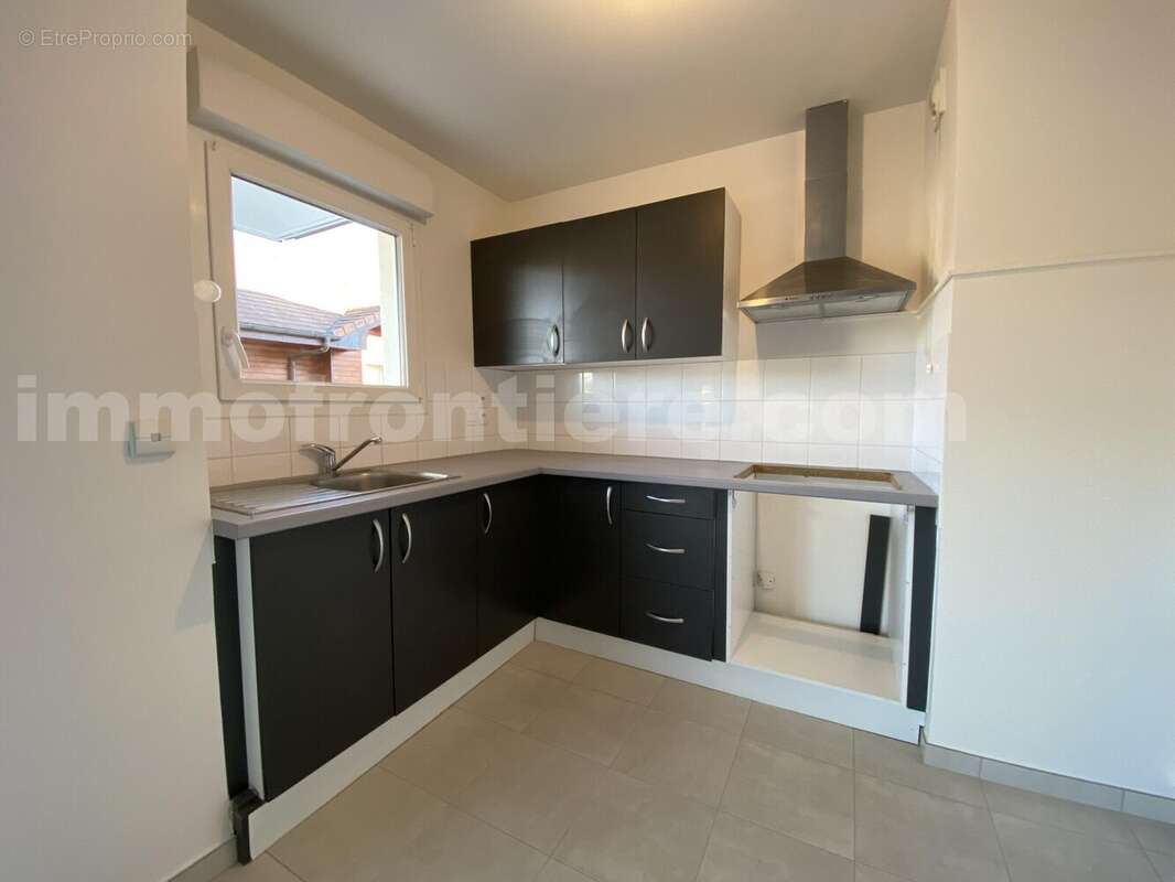 Appartement T2 à Vétraz Monthoux  - Appartement à VETRAZ-MONTHOUX