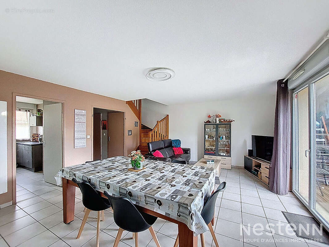 A Vendre Maison avec garage, terrasse et jardin proche du centre-ville de Condom - photo 7