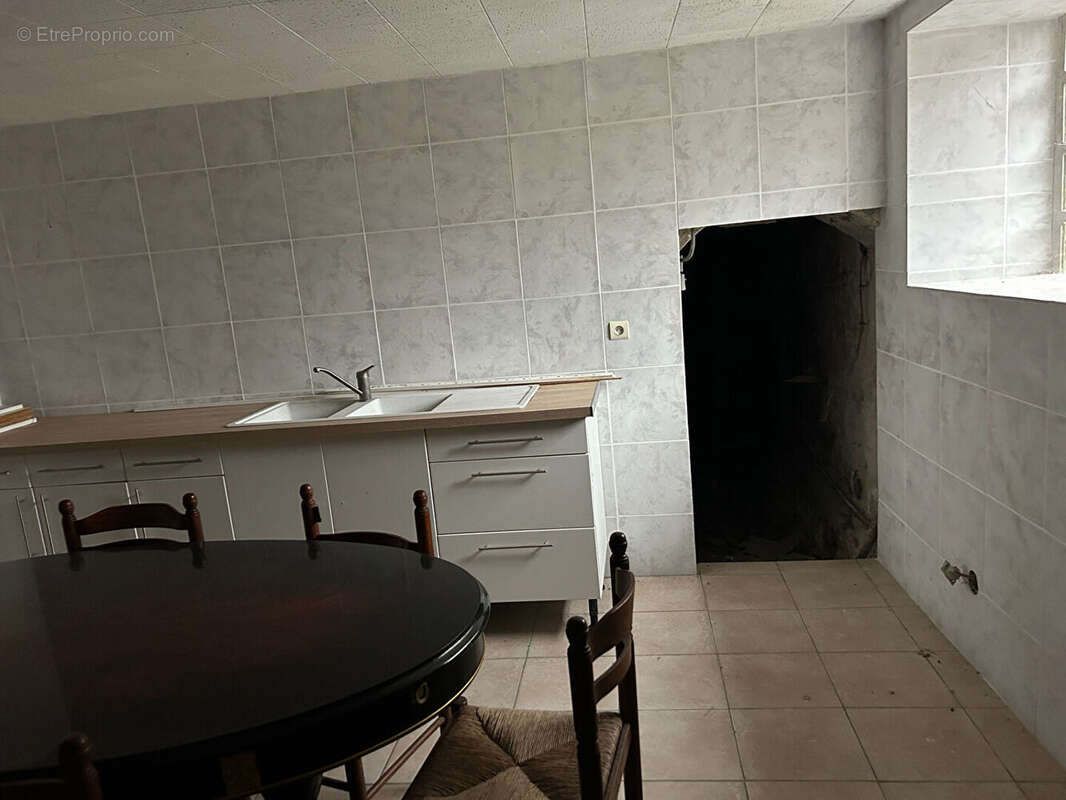 NEZEL - Maison avec extérieur gazonné à rénover - photo 2