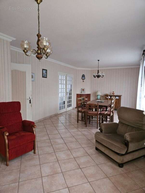 Photo 4 - Maison à LOCMINE