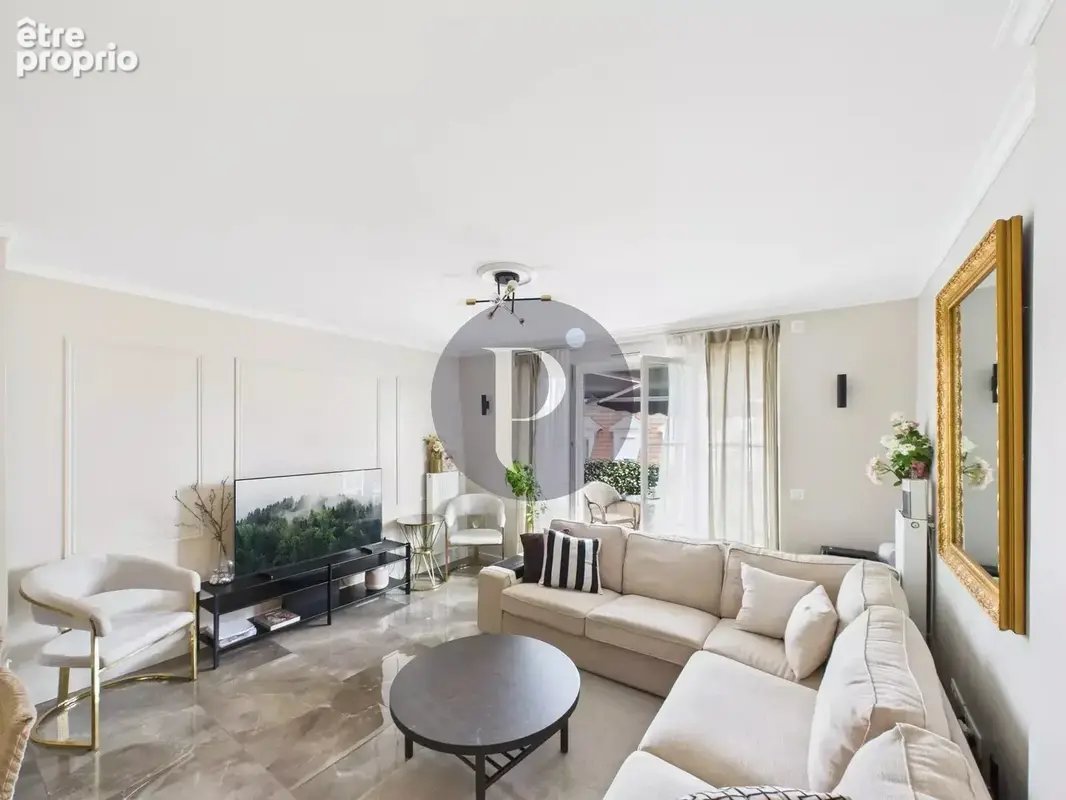 Appartement à LE PLESSIS-ROBINSON
