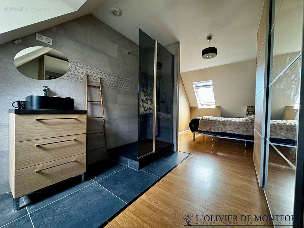 Maison à MONTFORT-L'AMAURY