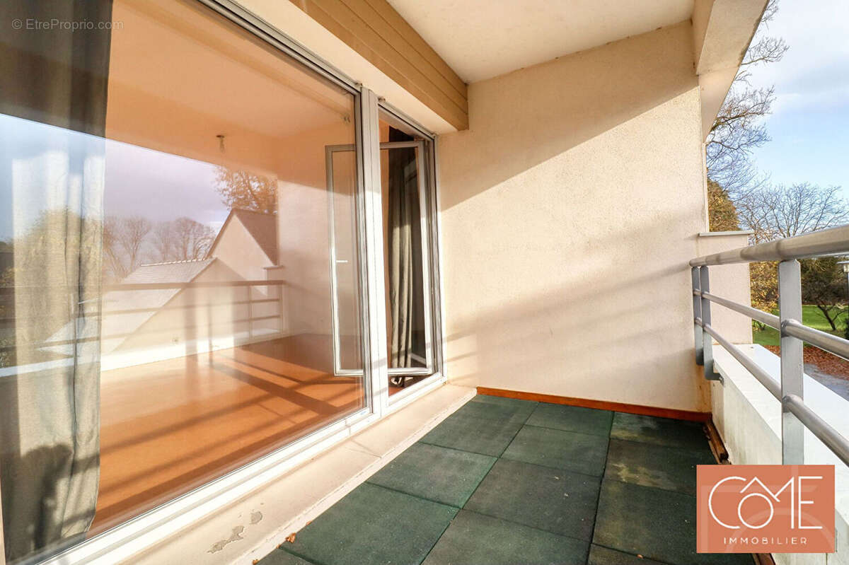 Appartement à ROMILLE