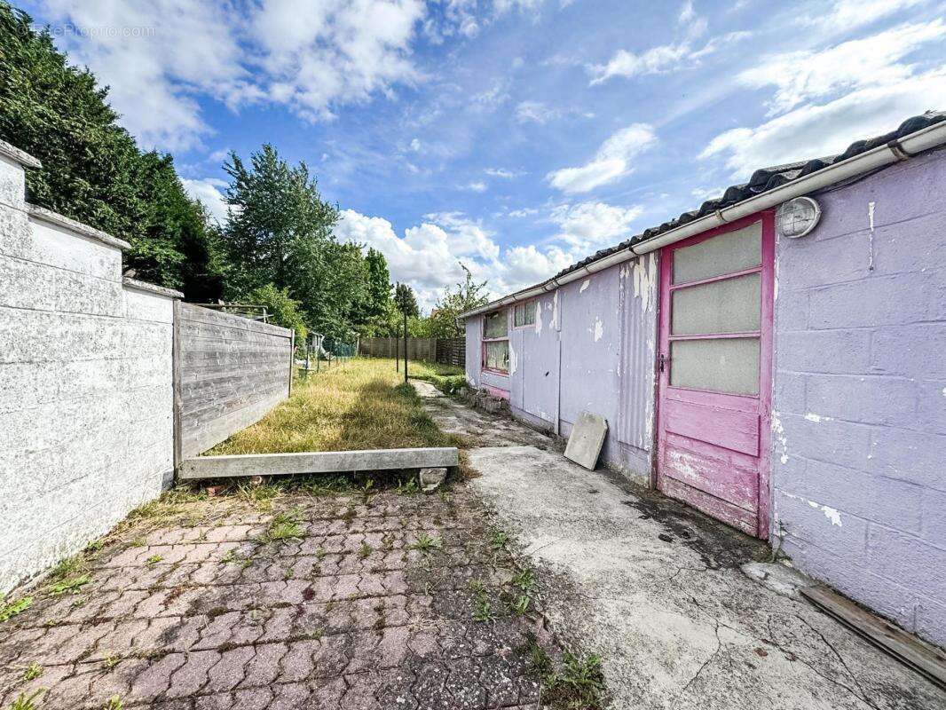 Maison Mitoyenne 2 chambres, jardin, garage à St AUBERT - photo 8