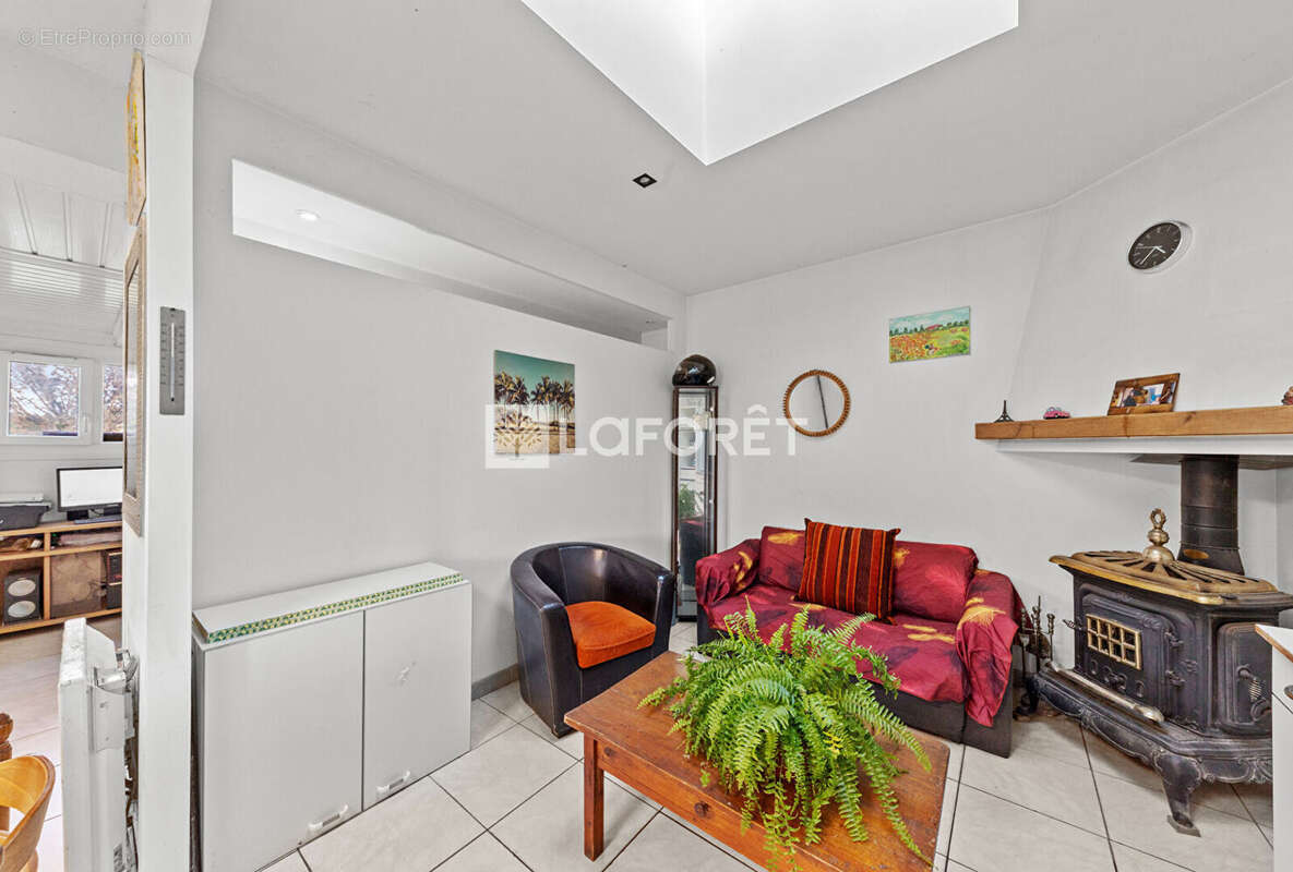 Exclusivite- maison t1 bis  avec jardin - photo 8