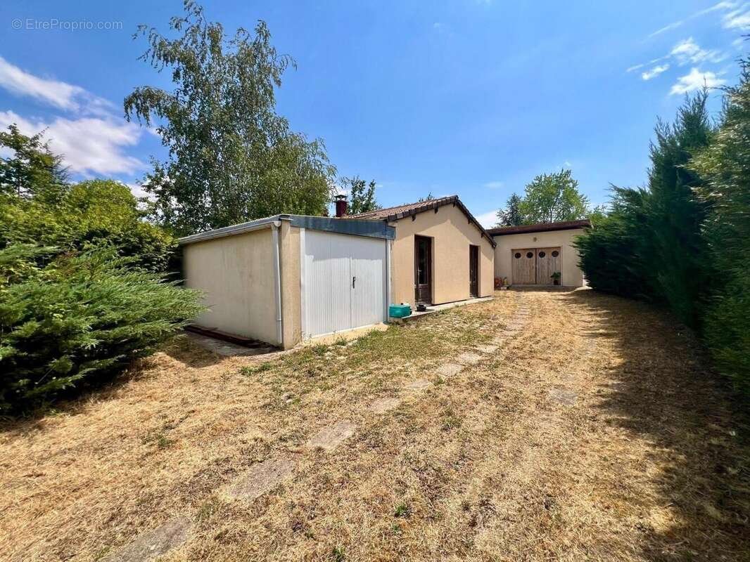 Maison 145 m² à Nailly  - photo 8