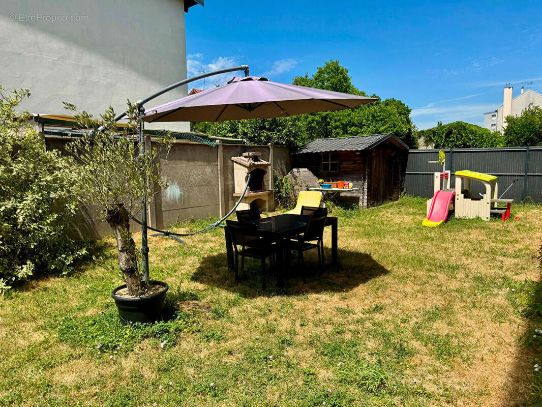Appartement à NOISY-LE-SEC