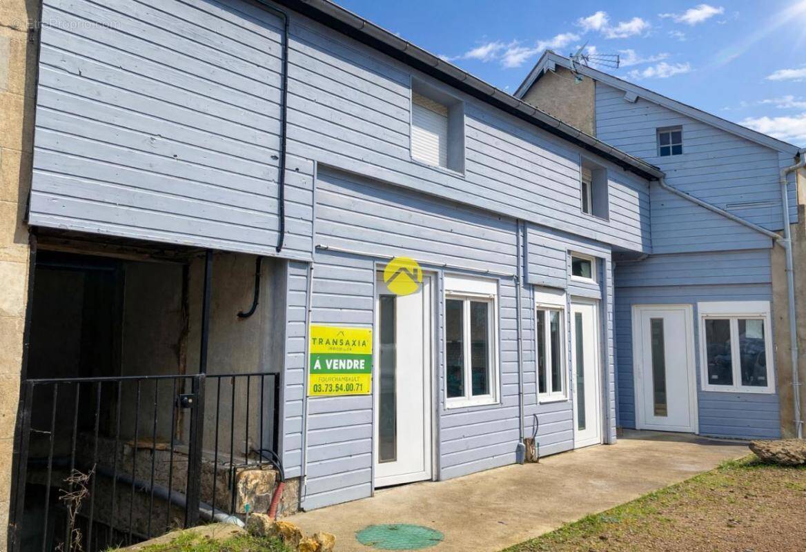 Appartement à FOURCHAMBAULT