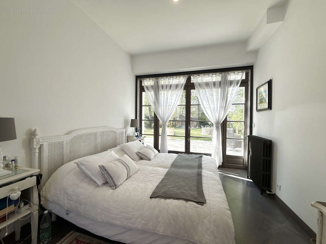 Maison à VULAINES-SUR-SEINE