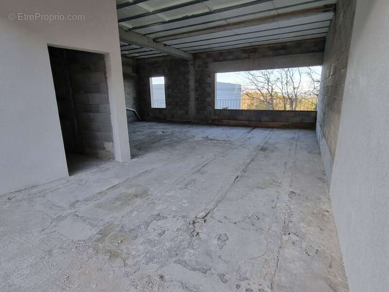 Appartement à SAINT-SAVOURNIN